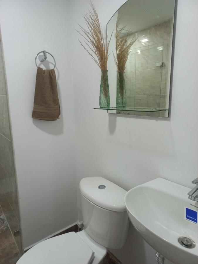 Habitacion Privada Hostel 790 Medellín Zewnętrze zdjęcie